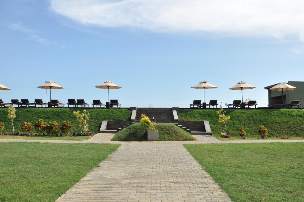 Laya Safari Resorts & Spa Yala Exterior foto