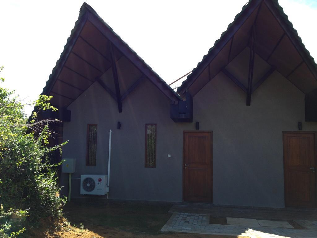 Laya Safari Resorts & Spa Yala Exterior foto